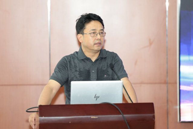 我校举办2026年创新创业暑期训练营开营仪式暨中国国际大学生创新大赛备赛专题讲座